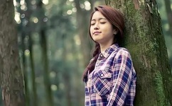 韩国电影巜双飞丰满美女